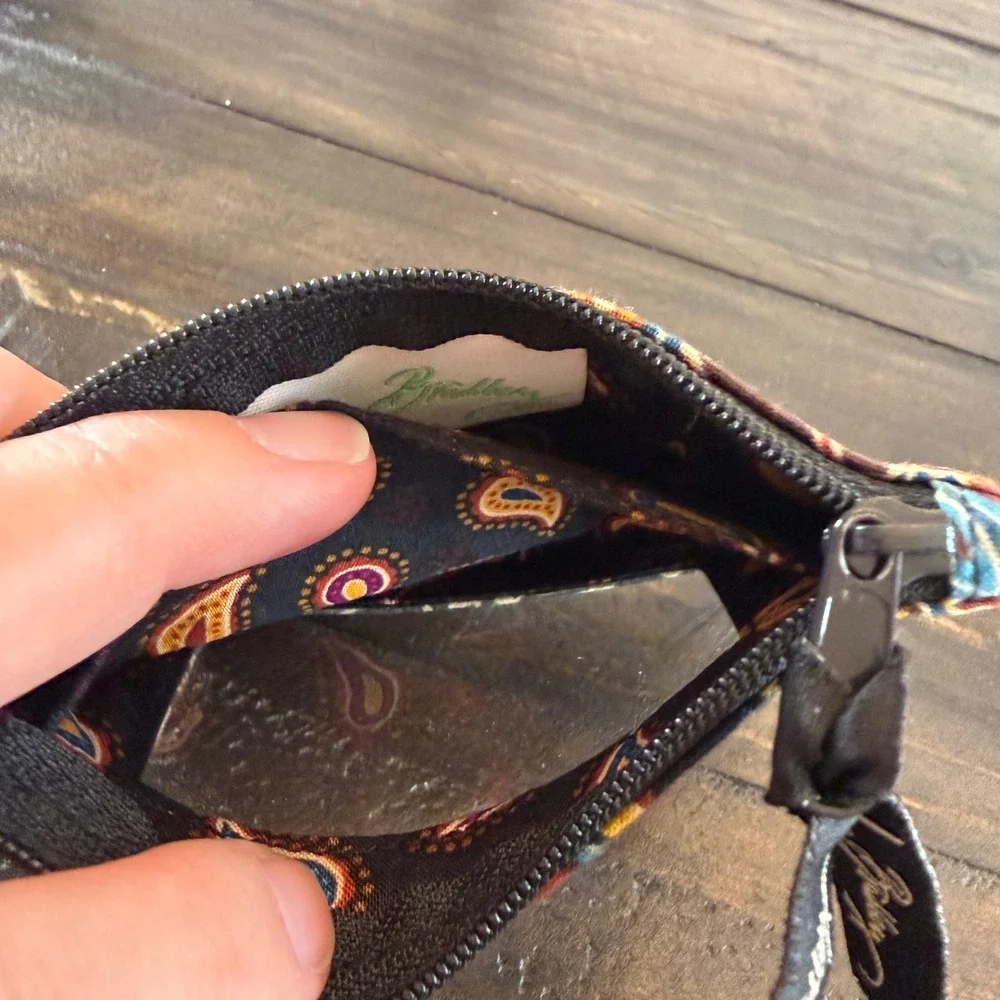 Vera Bradley Zip ID Case Womens‎ Brown Paisley Key Chain Wallet Coin Purse